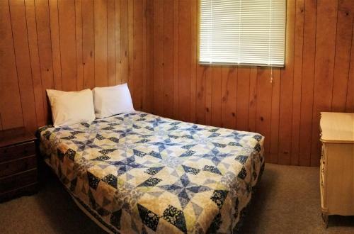 Hotel Kings Cove Resort