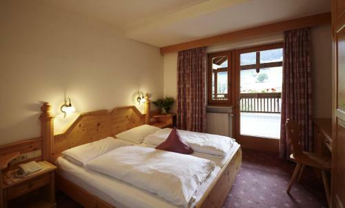 Hostal Hotel Zum L�wen - Al Leone