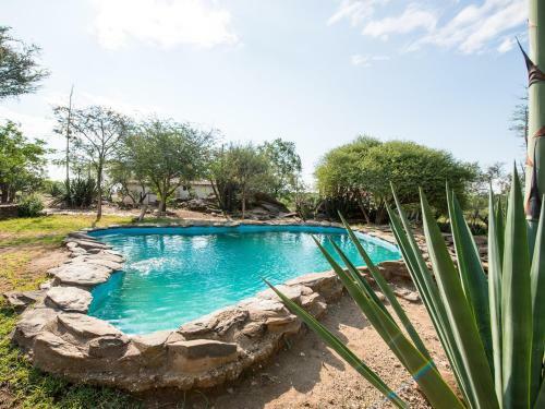 Eagle Rock Guest-farm And Business Lodge