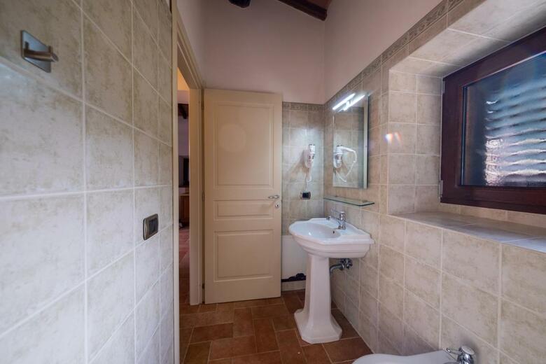Hostal Agriturismo Borgo Biaia