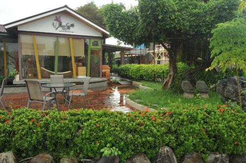 Bed & Breakfast Lotus Hostel Beicheng Zhuang