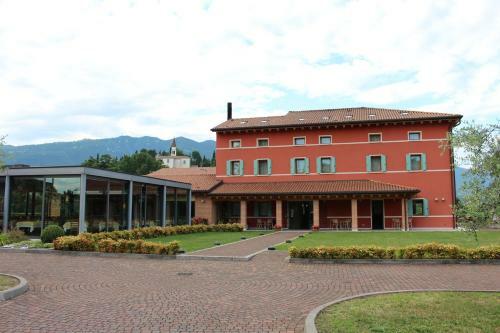 Hotel Malga Rossa