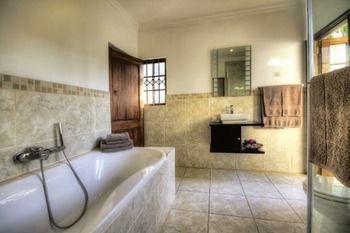 Bed & Breakfast Nut Grove Manor