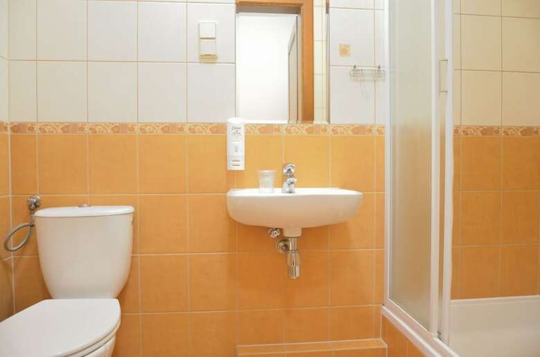 Hostal Wenderedu Business Center
