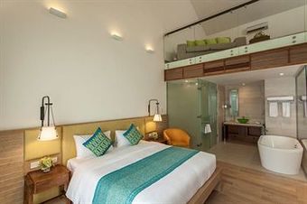 Reefs Edge Hotel