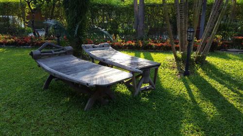 Hotel Prachuap Garden View Resort