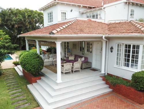 Hostal Cornerway Guest House