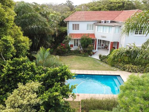 Hostal Cornerway Guest House