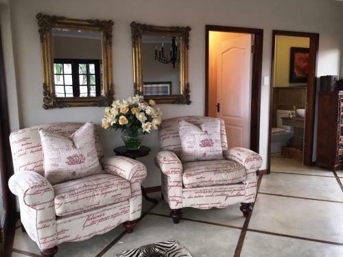 Bed & Breakfast Five Burnham Guest House
