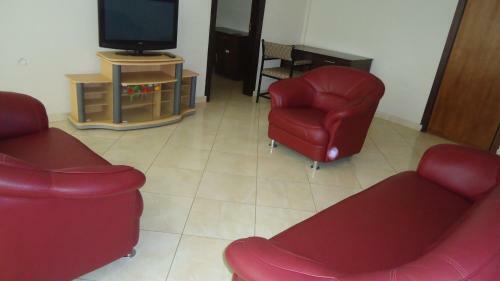Wadoma Royale Hotel