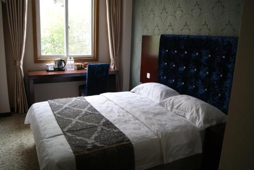 Chengdu Grand Yu Hotel