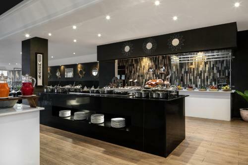 New Africa Hotel