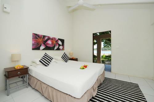 Hotel Erakor Island Resort & Spa