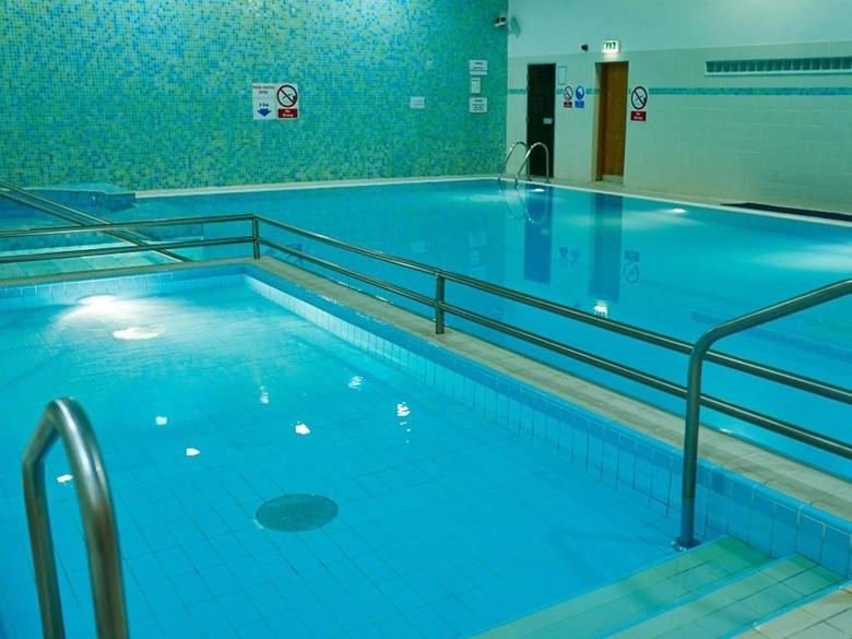 Hotel Green Isle Conference & Leisure