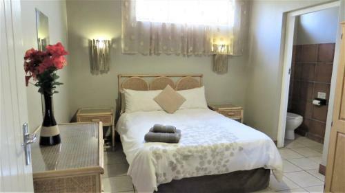 The Tweni Waterfront Guest Lodge