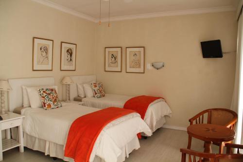 Hostal Port Elizabeth Guest House
