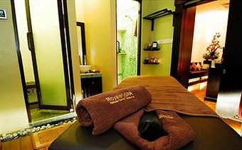 Hotel The Royale Bintang The Curve