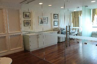 Hotel The Royale Chulan Damansara