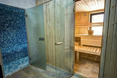 Hostal Pensiunea Poiana Viselor