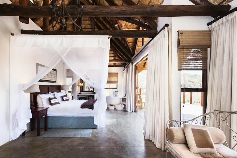 Esiweni Luxury Safari Lodge