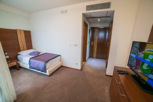 Ethno Village Stanisici & Hotel Pirg