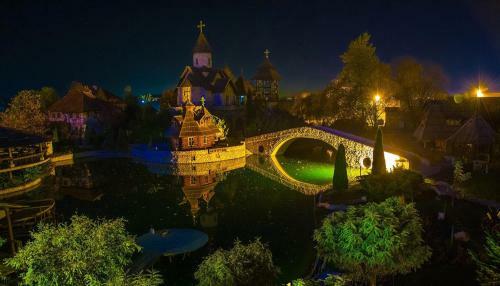 Ethno Village Stanisici & Hotel Pirg