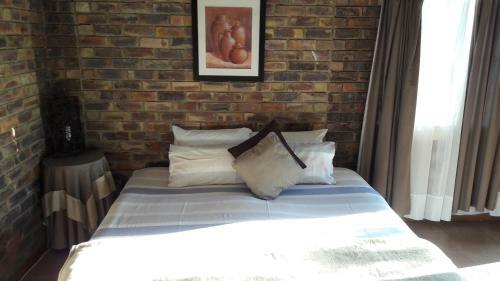 Hostal Manor House