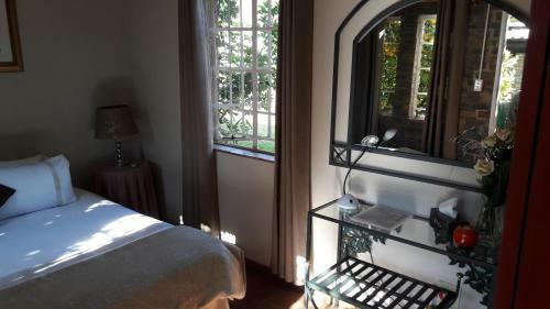 Hostal Manor House