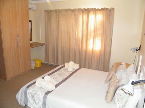 Hostal Guesthouse Fischreiher B&B