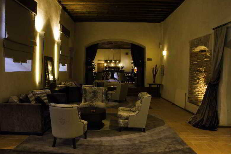 Hotel San Antonio El Real