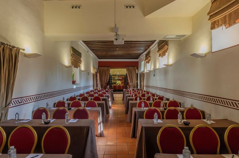 Hotel San Antonio El Real