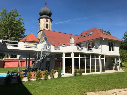 Hostal Beach Pension