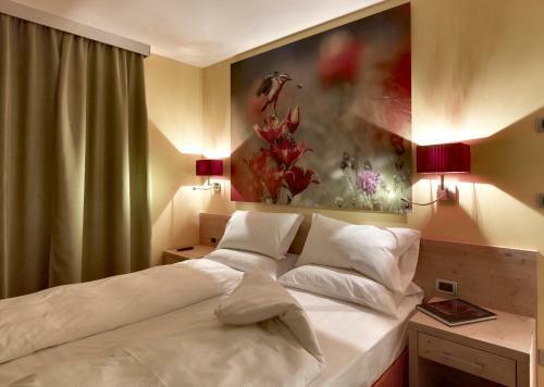 Color Home Suite Apartments