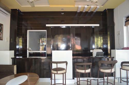 Hotel Goverdhan Tourist Complex