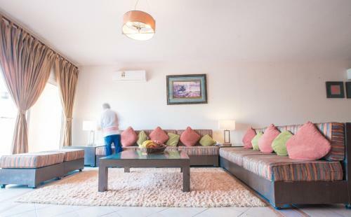 Hostal Lafontaine Lagoon