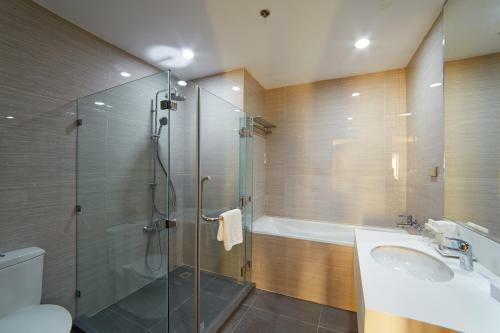 Hotel Cebu White Sands Resort And Spa