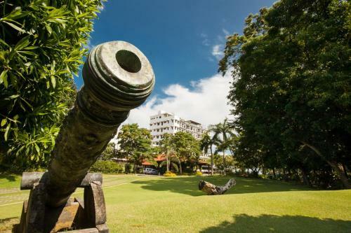 Hotel Cebu White Sands Resort And Spa