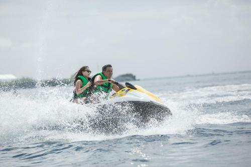 Hotel Cebu White Sands Resort And Spa