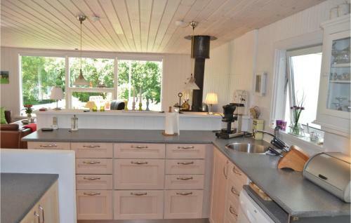 Holiday Home H�gevej Hals VI