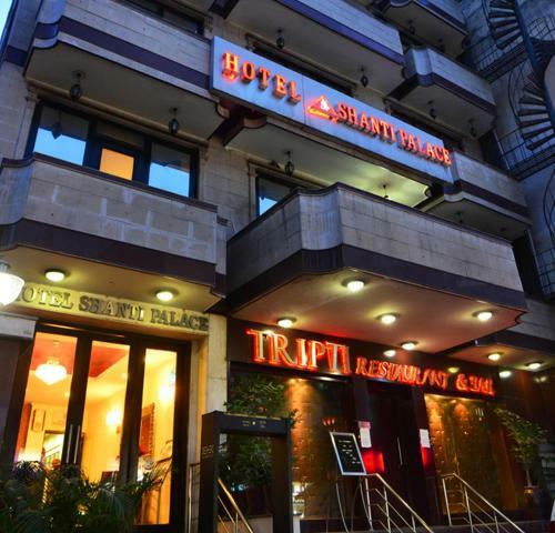 Hotel Shanti Palace West