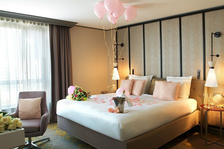 Hotel Renaissance Paris La Defense