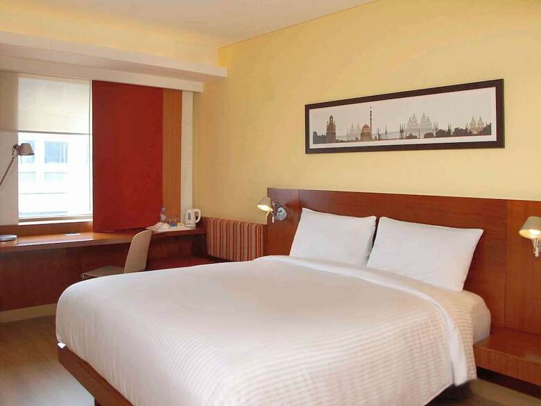 Hotel Ibis New Delhi Aerocity