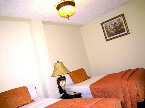 Hotel Tropico Inn