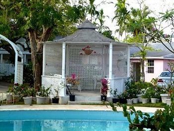 Orchard Garden Hotel