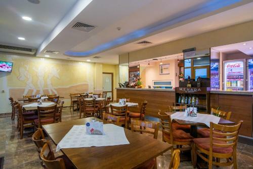 Adamo Hotel