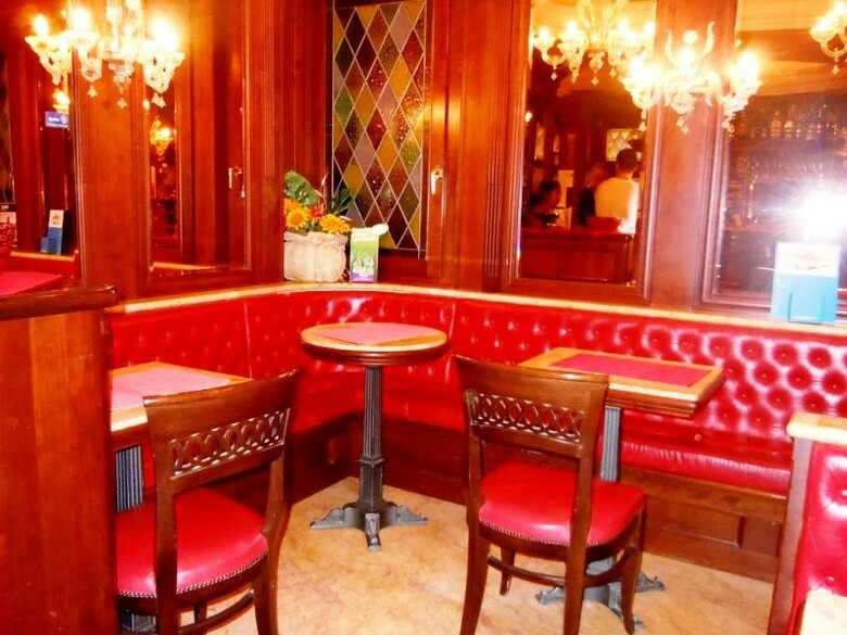 Hotel Lux