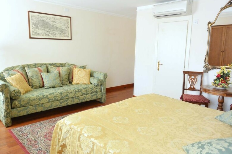 Hotel San Zulian