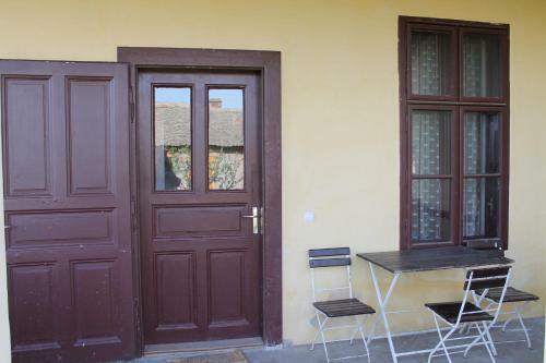 Hostal Peregi Vend�gh�z