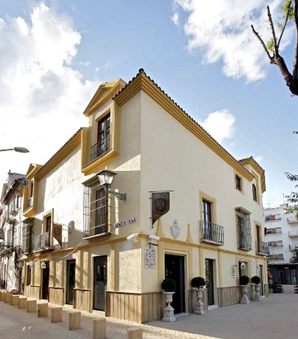 Hotel Sacrist�a De Santa Ana
