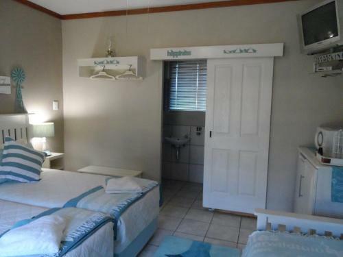 Hostal A Cherry Lane Self Catering And B&B